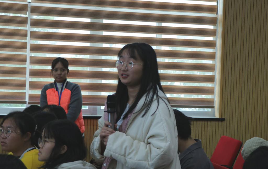现场提问同学